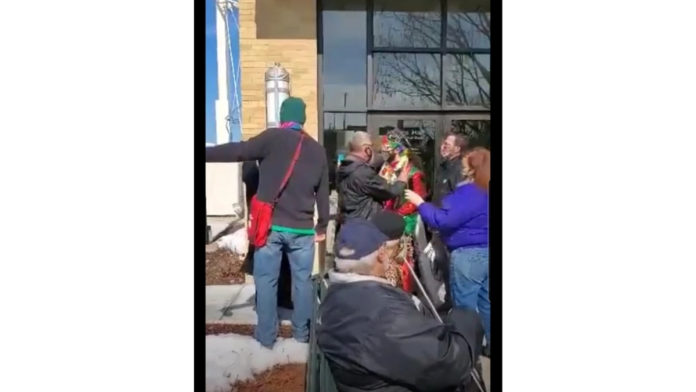 Hot Mic Incident Lands Homewood Village Employee in Hot Water Hot Mic Incident Lands Homewood Village Employee in Hot Water