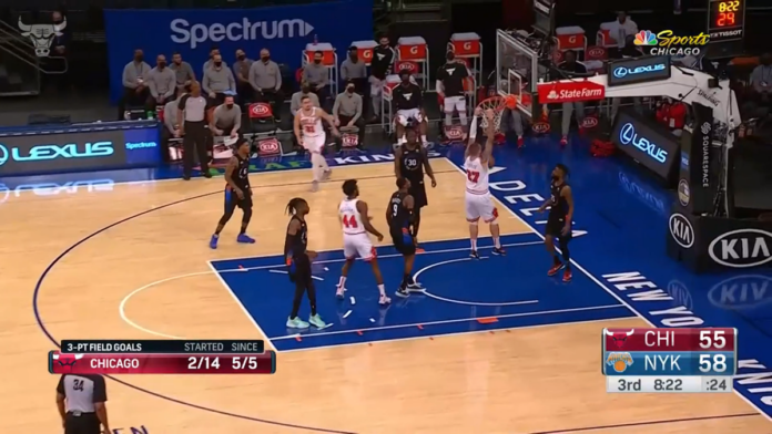 BULLS KNICKS Knicks dominate in the 4th, beat the Bulls