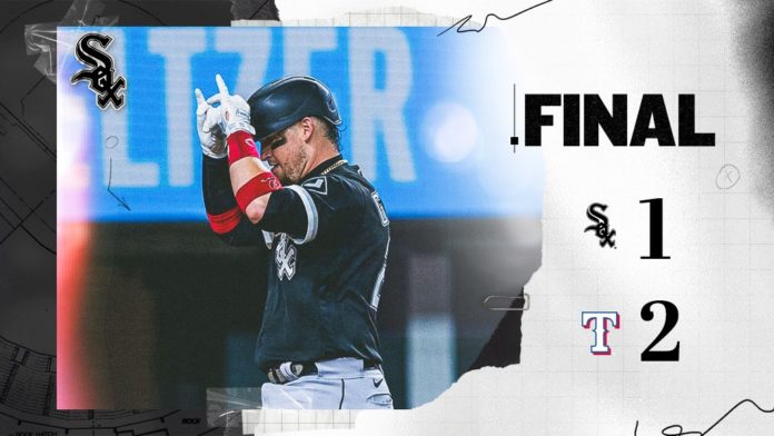 E_nU_PYWQAEER4- Rangers protect the homestead in rout of White Sox
