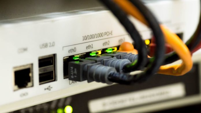 technology-internet-close-up-electronics-cables-ethernet-931268-pxhere.com Governor Pritzker announces new interactive broadband mapping and speed test tools to expand access to high speed internet in communities across the state