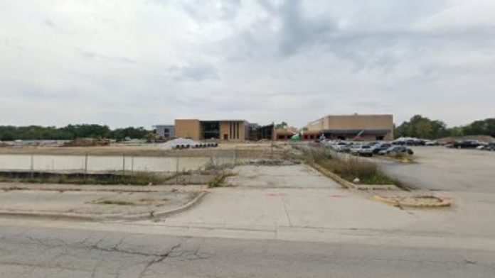 thumbnail Chicago Heights City Council OKs Resolution to Give Bloom Plaza Facelift