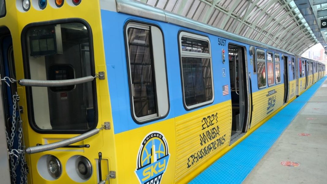 CTA Train Honors the 2021 WNBA Champion Chicago Sky