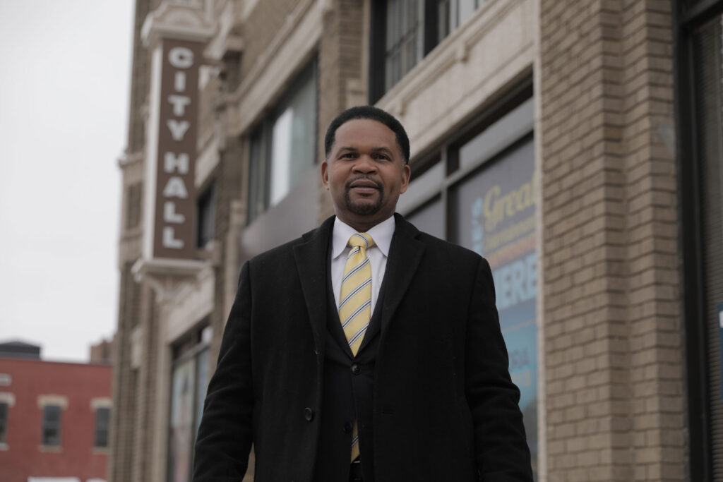 Gary Rabine Takes Jab at Mayor Richard Irvin as Irvin Enters Race for Illinois Govenor