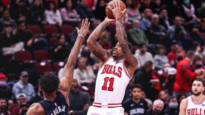 FKjohWcXMAQ-8oc Bulls Beat Magic at Home