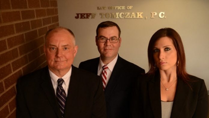 Tomczak-Law-Team Community Members Plan to Appear in Support of Deputy Edward Goewey at Will County Courthouse