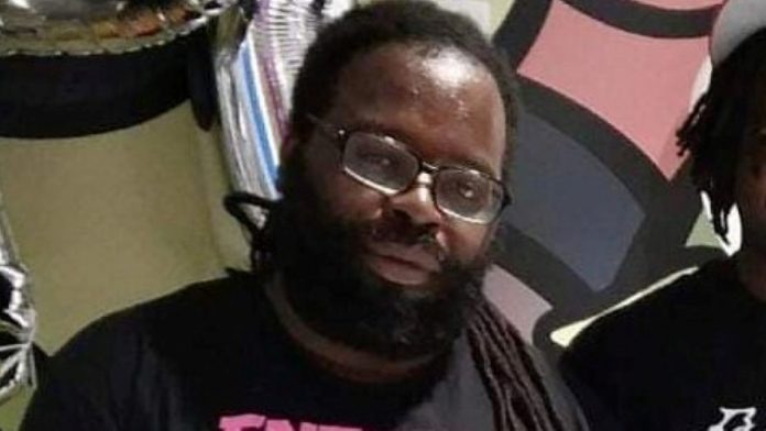 Violent and Dangerous Convicted Felon Quintin Barton Allegedly Embezzles from The Southland Journal and Harasses Local Politicians