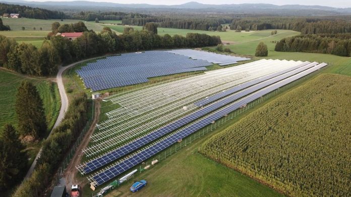 photovoltaic-g49c292d60_1280 ComEd Announces 681 Residents Completed Clean Energy Job Training In 2021