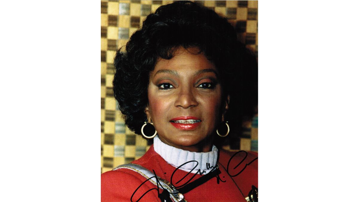 Nichelle Nichols, Robbins Native, Dies