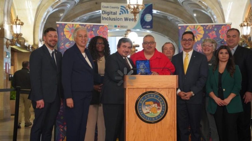 Cook County Officials Celebrate Hispanic and Latine Heritage Month