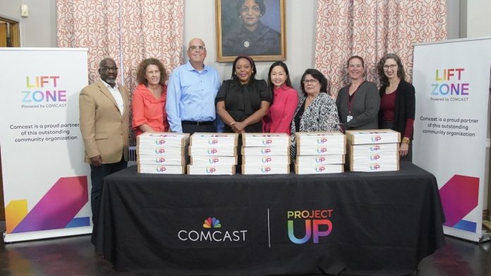 Harold Colbert Jones Memorial Community Center Receives $10,000 Donation from Comcast to Support Digital Skills Training
