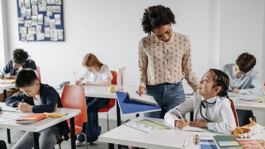 City Colleges of Chicago to open Education Workforce Center for education professionals, the first of its kind in Chicago, at Harry S Truman College