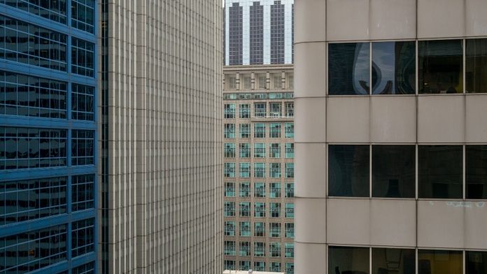 Chicago office vacancies continue to increase