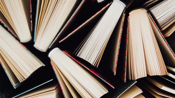 Illinois Department of Corrections Announces Expansion of Freedom Reads Libraries to Decatur and Illinois River Correctional Centers