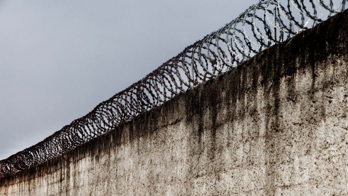 Prison Trump Commutes Larry Hoover’s Sentence as Illinois Weighs Justice Reform for Elderly Inmates