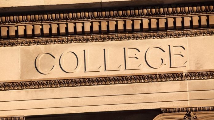 IL Freedom Caucus Proposes Changes To SB1988, Community College Baccalaureate Bill