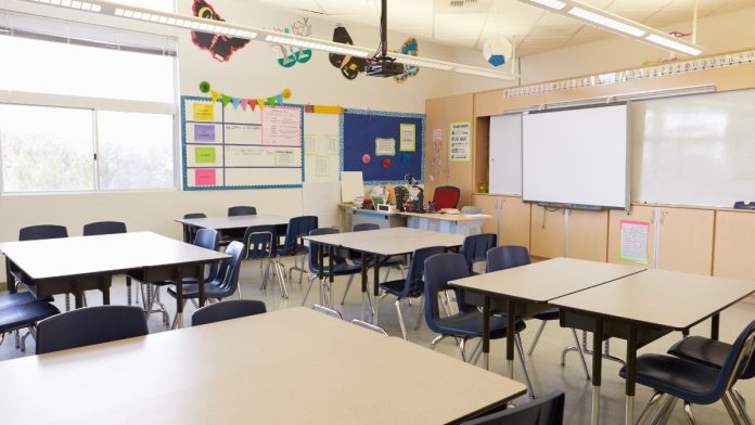 Civic Federation Praises CPS Budget, Warns of Long-Term Challenges
