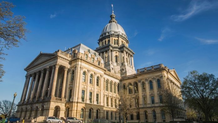 IL lawmakers could address energy prices, transit, taxes during veto session