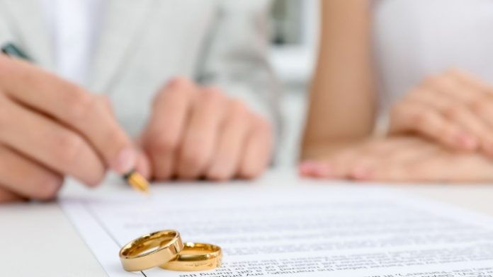 Final Days to Enter Cook County’s First Marriage Lottery for 2026