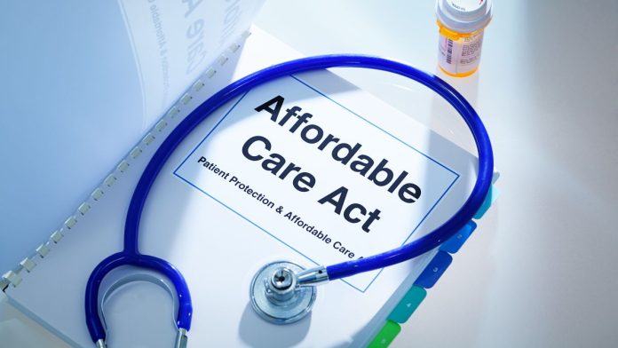 IL U.S. Senate candidates differ on Affordable Care Act tax credits