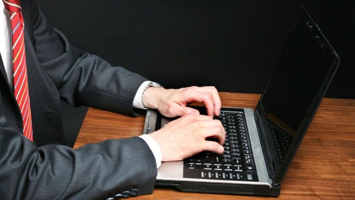 Suburban Chicago Businessman Indicted in Alleged $4 Million Fraud Schemes