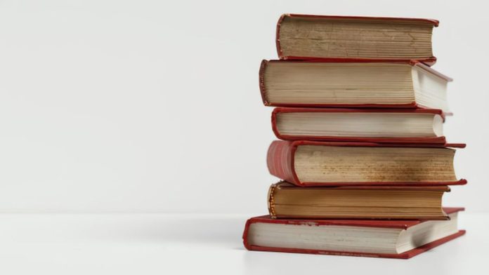 IDOC Expands Freedom Reads Partnership With New Libraries, Hosts Inside Literary Prize Events at Correctional Centers