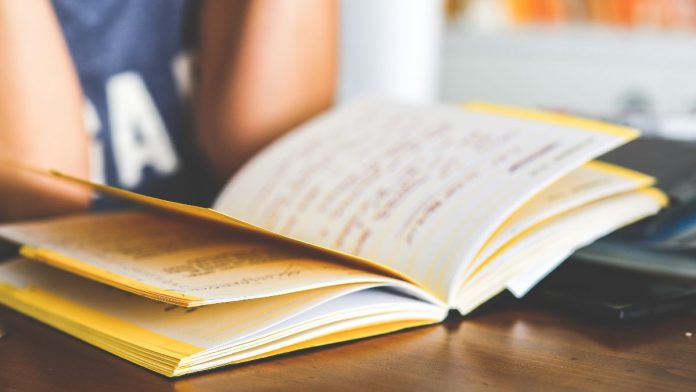 Preston Announces $60,000 Literacy Grant for Organization in Illinois’ 16th District