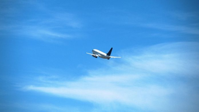 plane Darren Bailey Plans Texas Visit as Illinois Democrats Criticize Trump Alignment