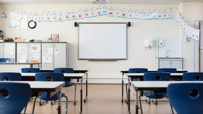 Willie Wilson Calls for DOJ Investigation Into Educational Inequities at Under-Enrolled CPS Schools Willie Wilson Calls for DOJ Investigation Into Educational Inequities at Under-Enrolled CPS Schools